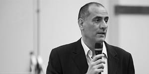 Una empresa debe buscar el equilibrio entre el desarrollo del negocio y el de sus personas