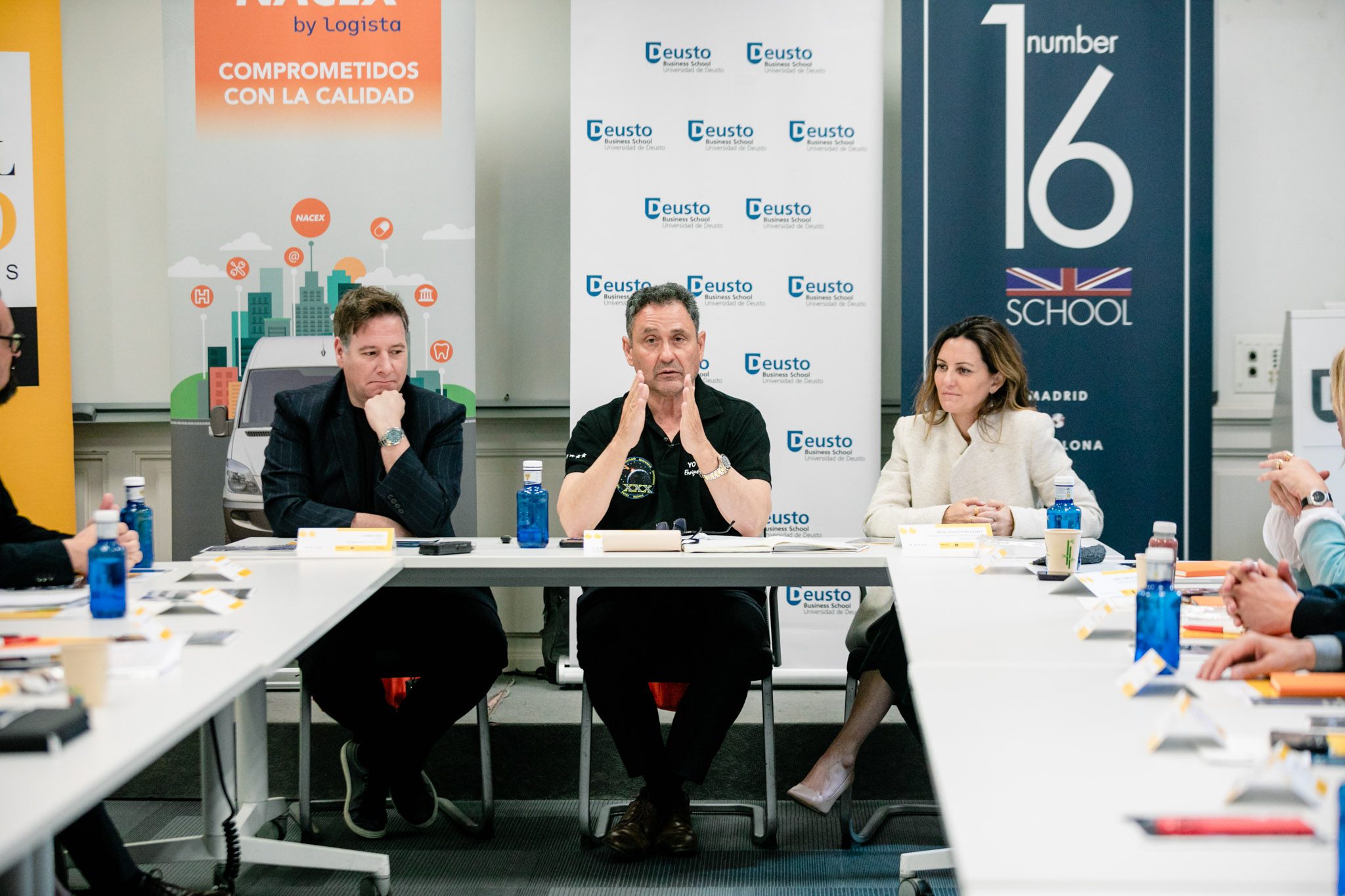 Desayuno Enrique Tomás