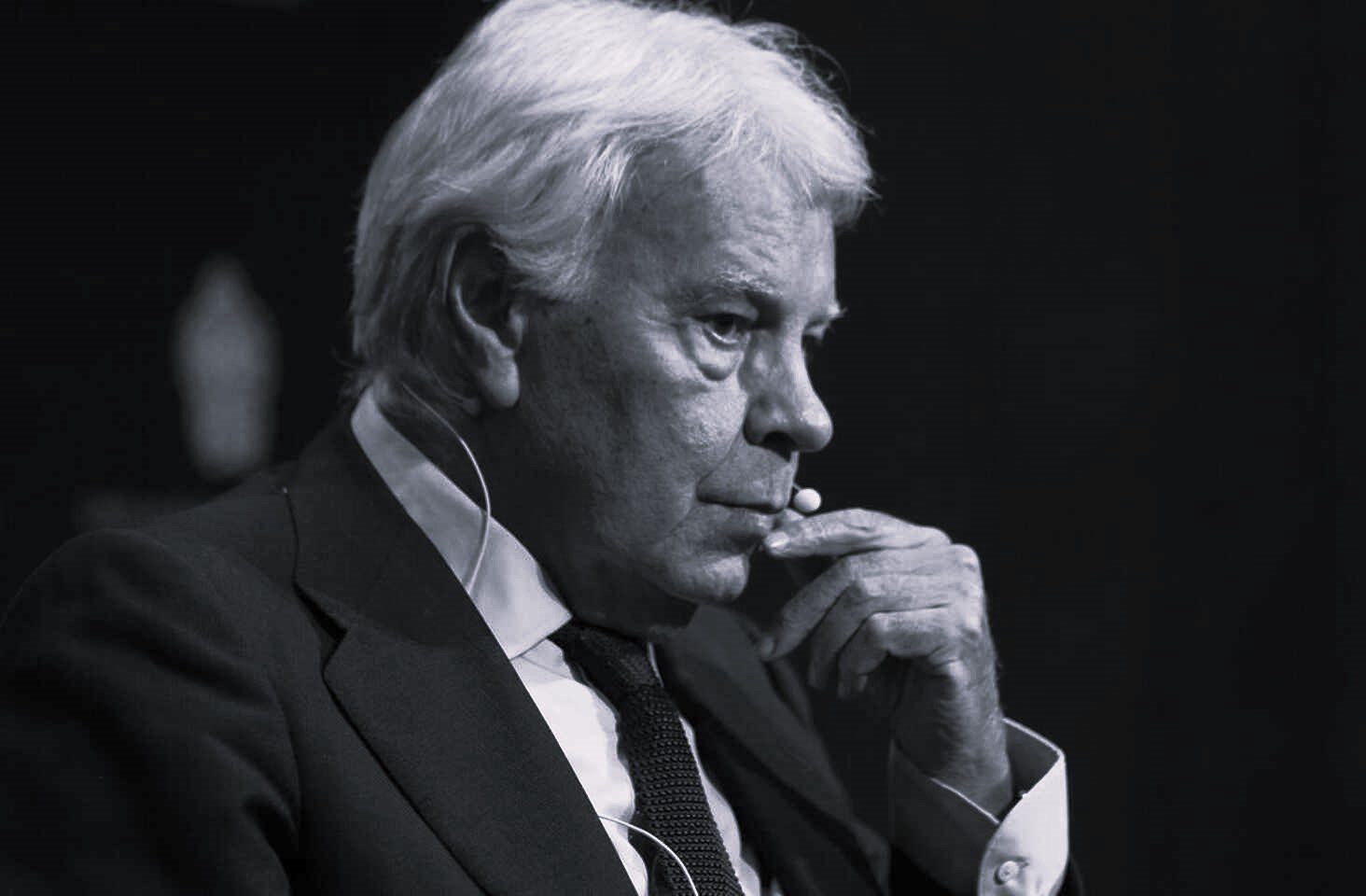 Felipe González: “Alguien que tiene responsabilidad de liderazgo, duda”