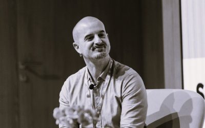 ¿Puede un chatbot humanizar los recursos humanos? La paradoja de la automatización con alma