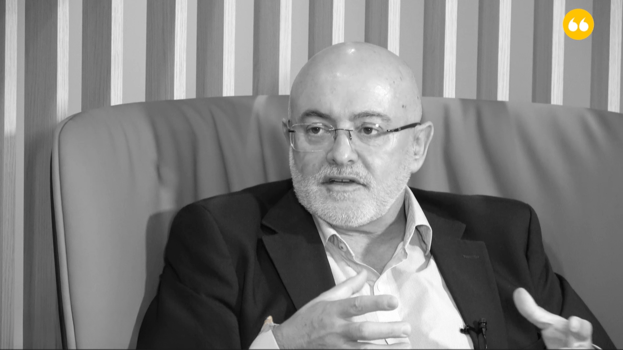 Pedro Megre (UCI): “La financiación verde, la rehabilitación de inmuebles, es el futuro” Pedro Megre hablando.