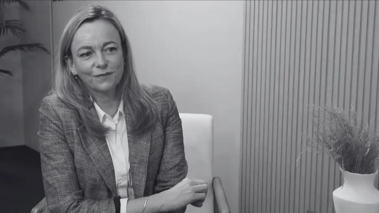 Jane Bamford: "La IA puede convivir perfectamente con un puesto de trabajo sin eliminarlo"