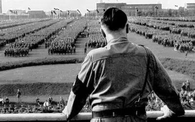 Entrevistas imposibles: del pensamiento clásico a la anatomía del poder… y del mal