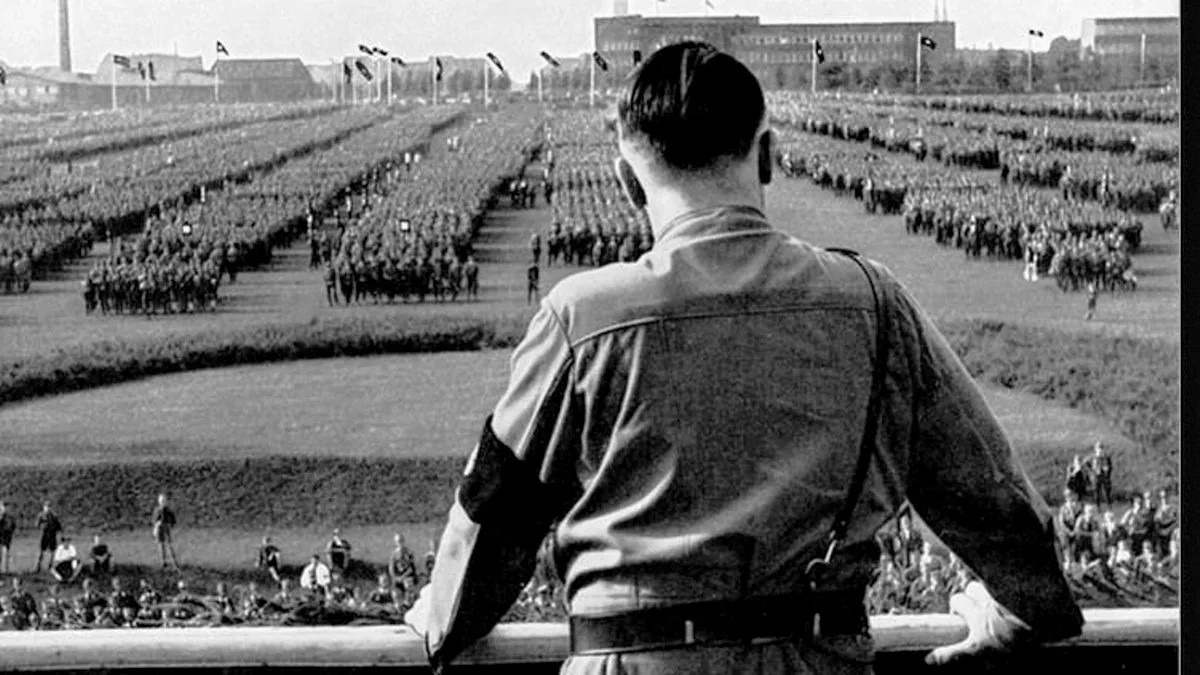 Entrevistas imposibles: del pensamiento clásico a la anatomía del poder... y del mal