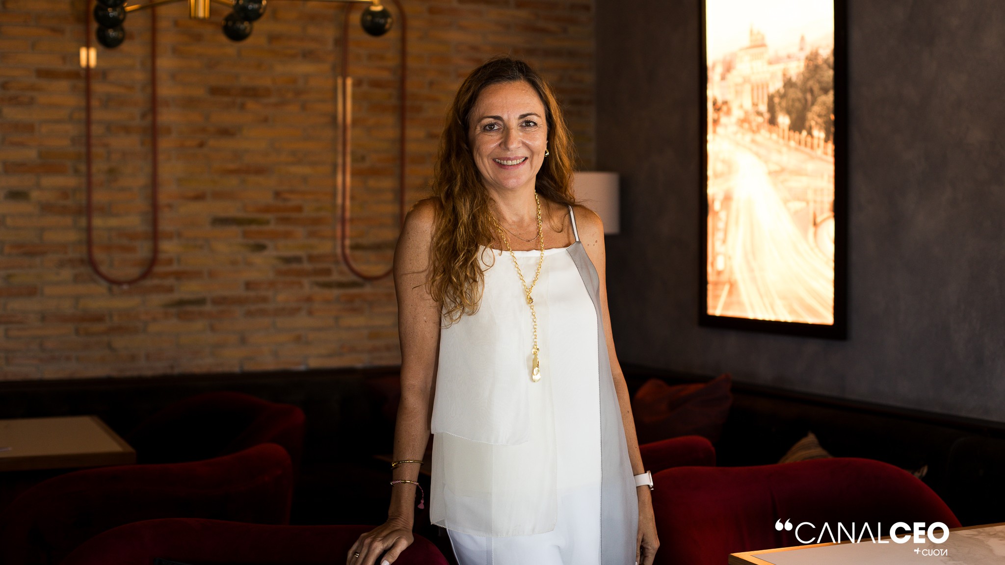 Yolanda Mayo: «Cuando tú tienes que liderar, tienes que ser muy versátil»